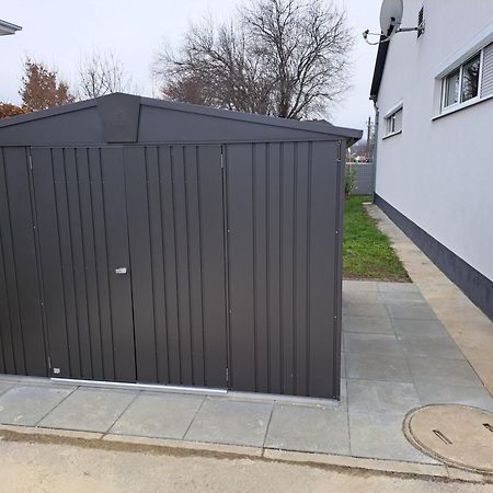 Exklusive Fw Mit 3 Sz Und Grosser Terrasse Gratkorn Exteriör bild